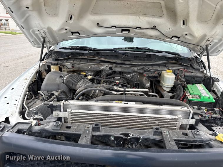 image for item EV7699 2016 RAM 5500 bucket truck