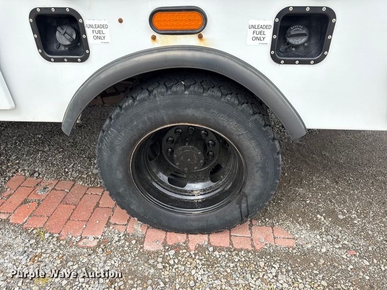 image for item EV7699 2016 RAM 5500 bucket truck