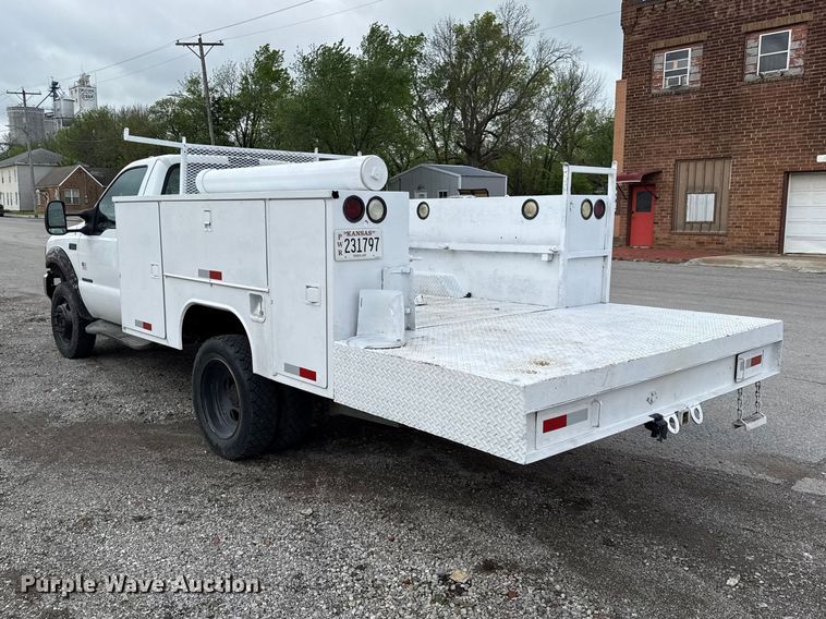 image for item EV7701 2000 Ford F550 Super Duty utility / service truck