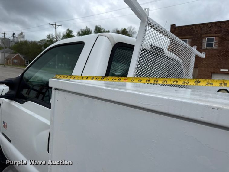 image for item EV7701 2000 Ford F550 Super Duty utility / service truck