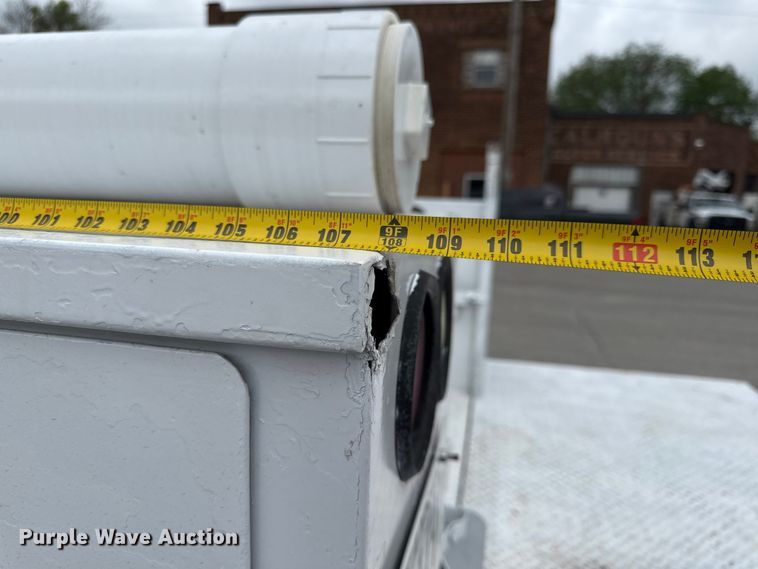 image for item EV7701 2000 Ford F550 Super Duty utility / service truck