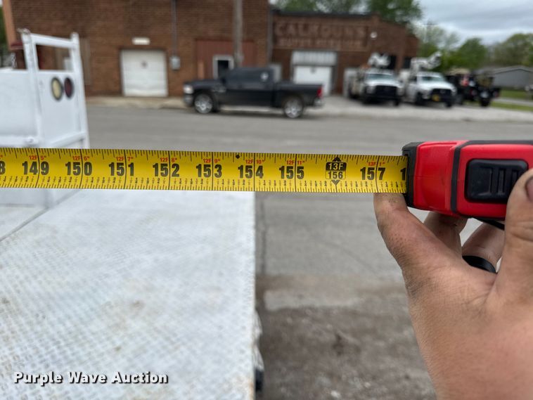 image for item EV7701 2000 Ford F550 Super Duty utility / service truck