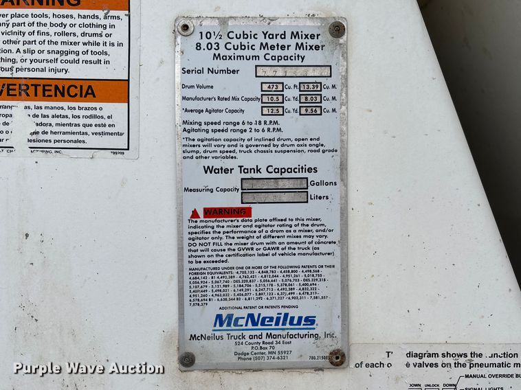 image for item FB3314 2006 International 5600i ready mix truck