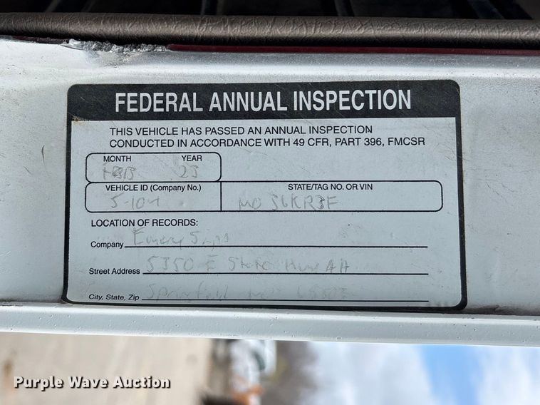 image for item FB3314 2006 International 5600i ready mix truck