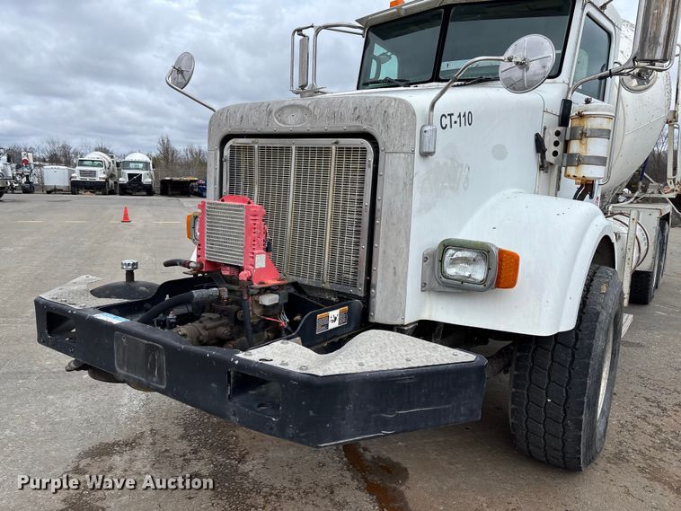 image for item FB3315 2007 Peterbilt 357 ready mix truck