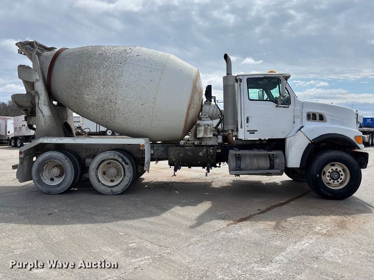 image for item FB3316 2007 Sterling L9500 ready mix truck