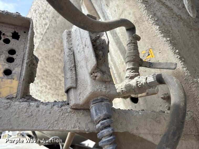 image for item FB3316 2007 Sterling L9500 ready mix truck