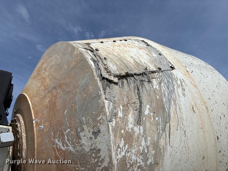 image for item FB3316 2007 Sterling L9500 ready mix truck