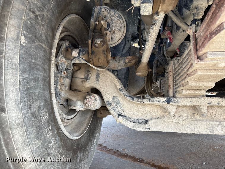 image for item FB3316 2007 Sterling L9500 ready mix truck