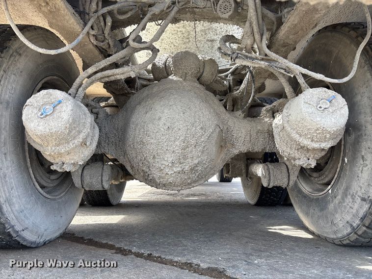 image for item FB3316 2007 Sterling L9500 ready mix truck