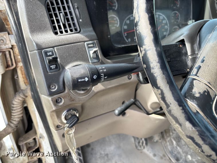 image for item FB3316 2007 Sterling L9500 ready mix truck