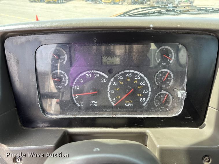 image for item FB3316 2007 Sterling L9500 ready mix truck