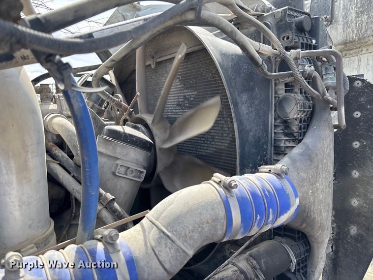 image for item FB3316 2007 Sterling L9500 ready mix truck