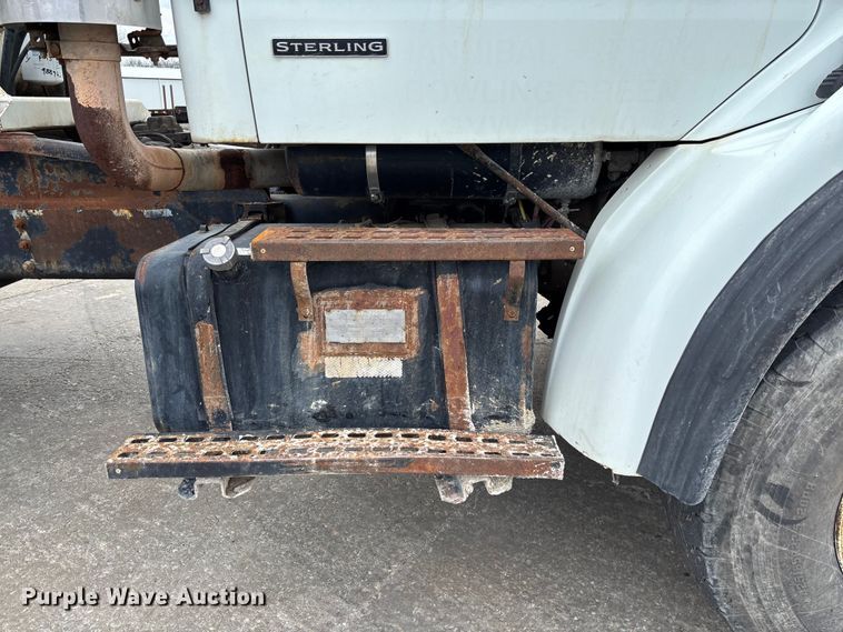 image for item FB3317 2002 Sterling L8500 ready mix truck