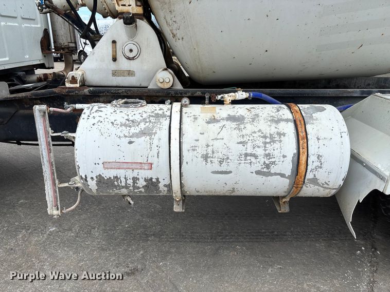 image for item FB3317 2002 Sterling L8500 ready mix truck