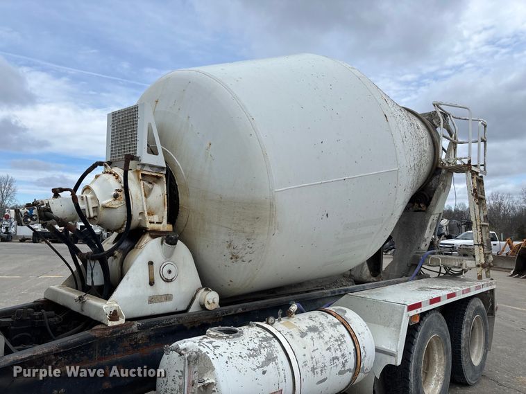 image for item FB3317 2002 Sterling L8500 ready mix truck