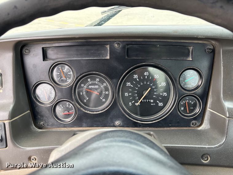 image for item FB3317 2002 Sterling L8500 ready mix truck