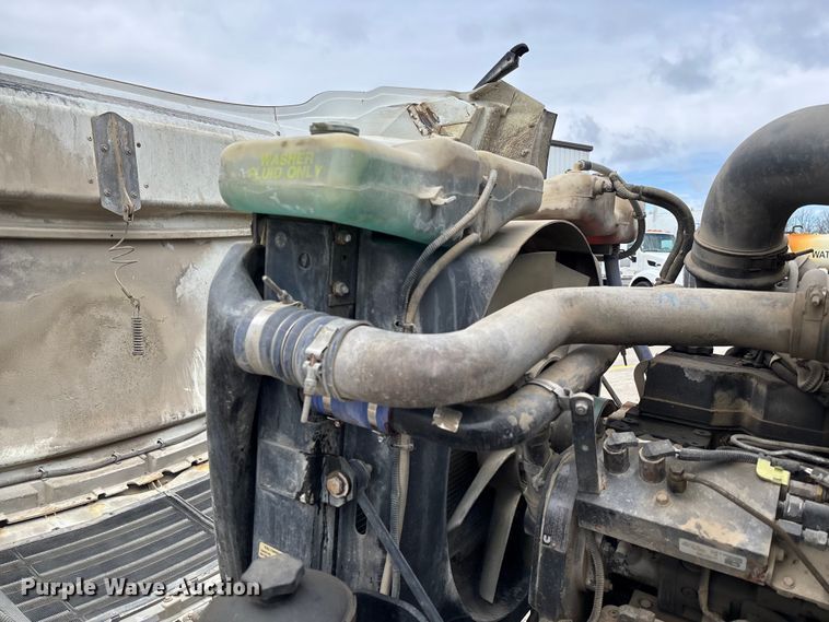 image for item FB3317 2002 Sterling L8500 ready mix truck