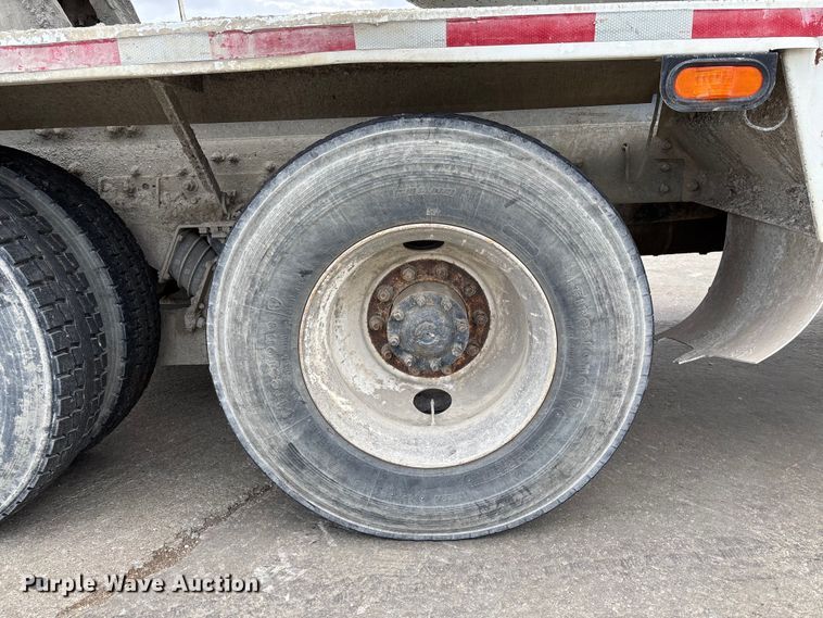 image for item FB3317 2002 Sterling L8500 ready mix truck