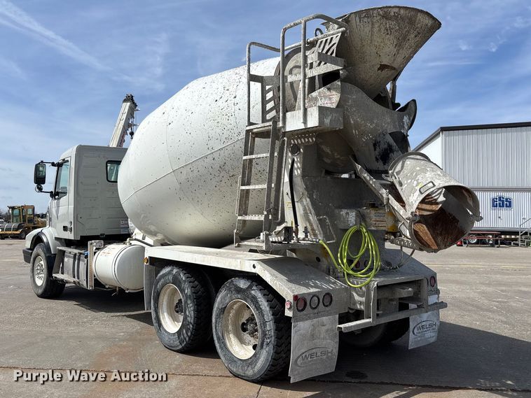 image for item FB3318 2014 Volvo VHD ready mix truck