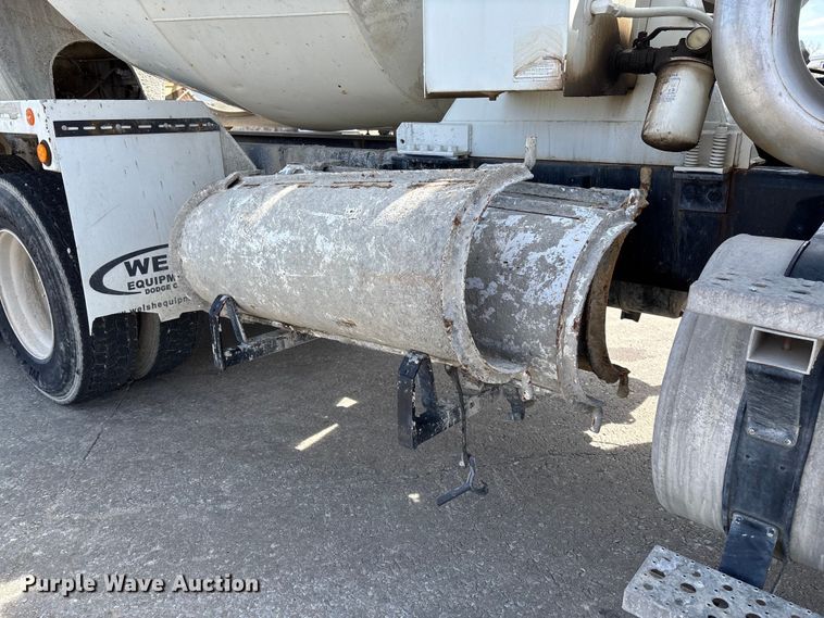 image for item FB3319 2007 Sterling L9500 ready mix truck