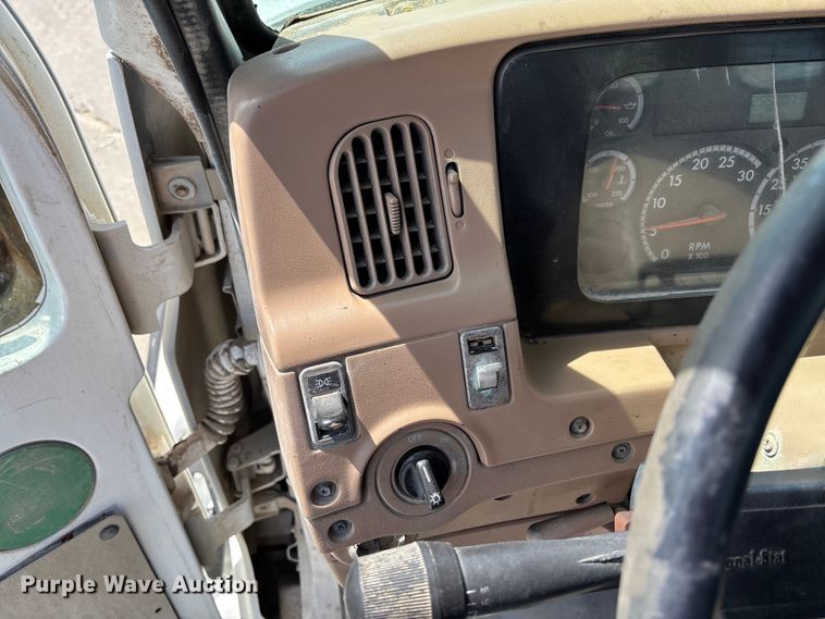 image for item FB3319 2007 Sterling L9500 ready mix truck