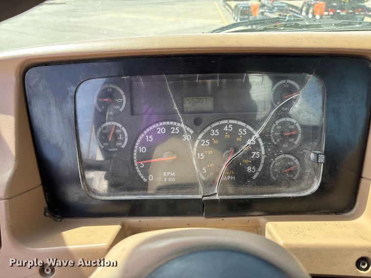 image for item FB3319 2007 Sterling L9500 ready mix truck