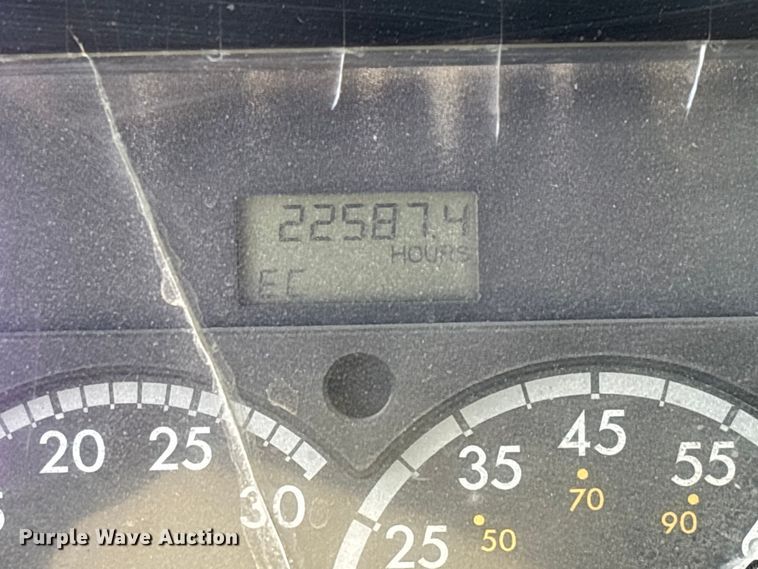 image for item FB3319 2007 Sterling L9500 ready mix truck