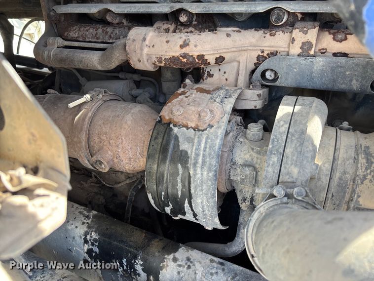 image for item FB3319 2007 Sterling L9500 ready mix truck