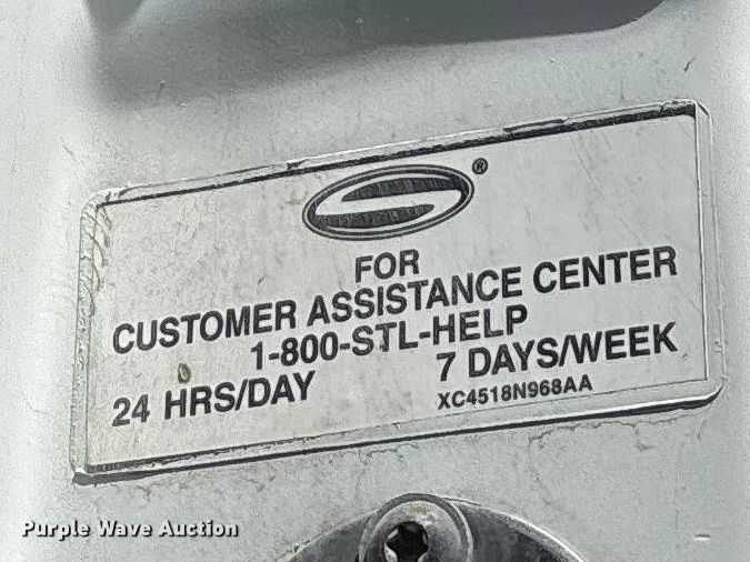 image for item FB3319 2007 Sterling L9500 ready mix truck