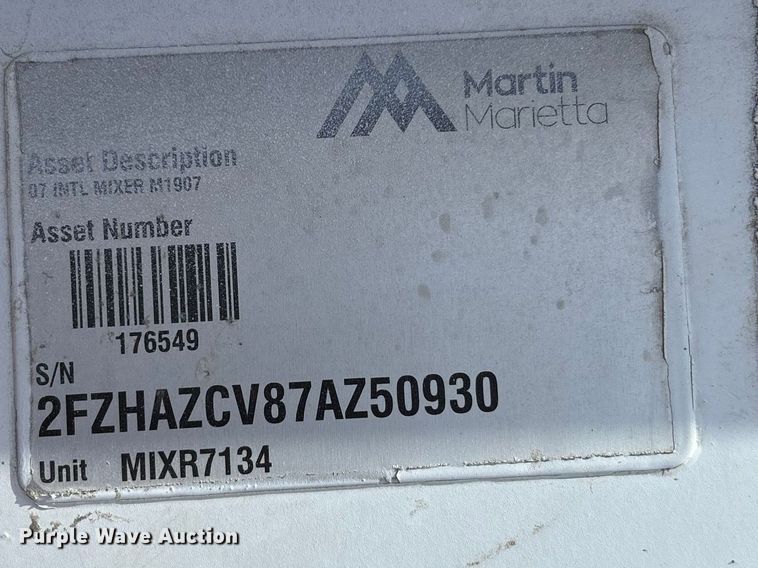 image for item FB3319 2007 Sterling L9500 ready mix truck