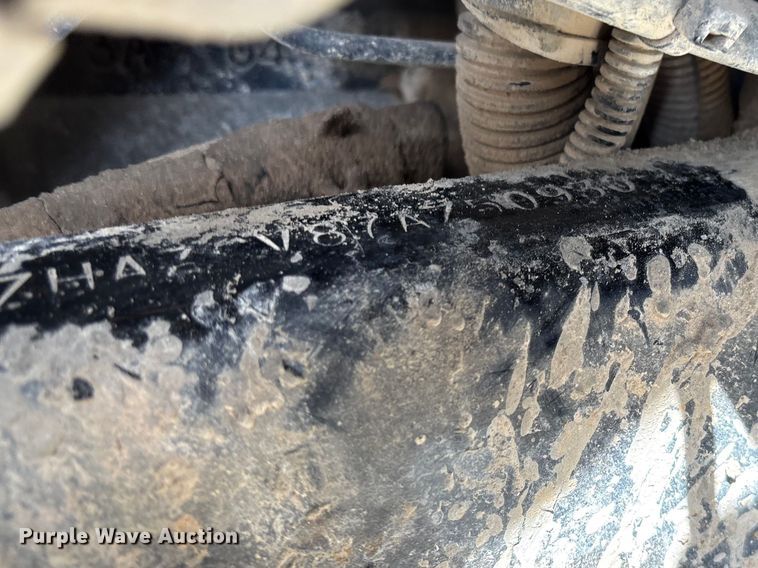 image for item FB3319 2007 Sterling L9500 ready mix truck