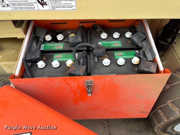 image for item FB3355 JLG 4069LE scissor lift