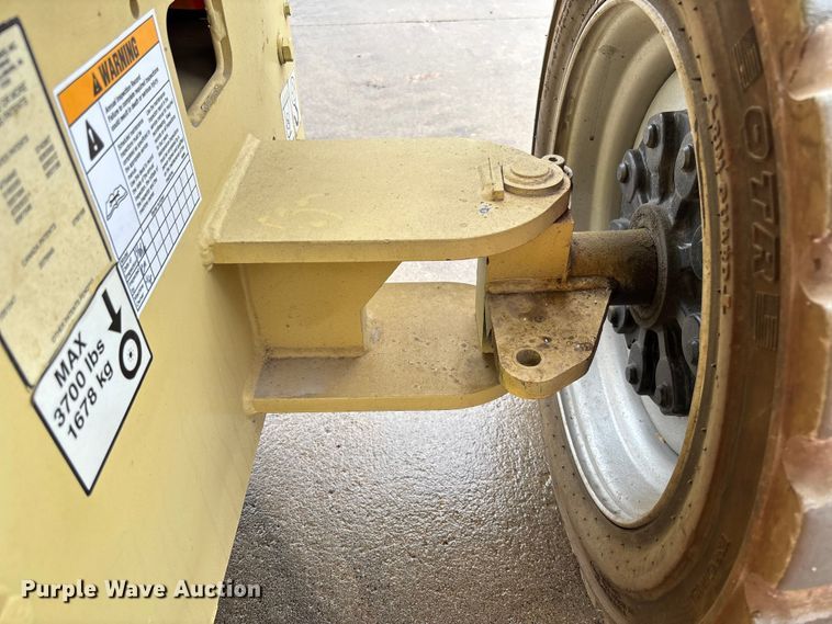 image for item FB3355 JLG 4069LE scissor lift