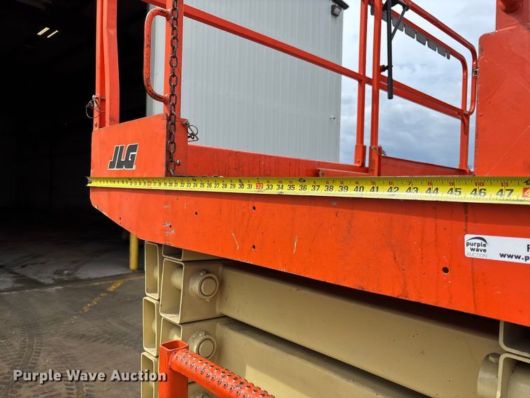 image for item FB3355 JLG 4069LE scissor lift