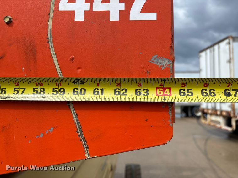 image for item FB3355 JLG 4069LE scissor lift