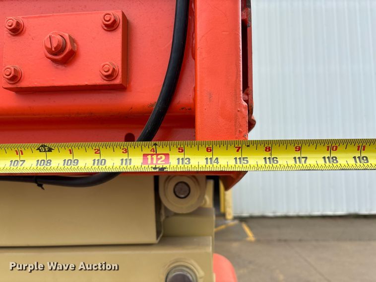 image for item FB3355 JLG 4069LE scissor lift