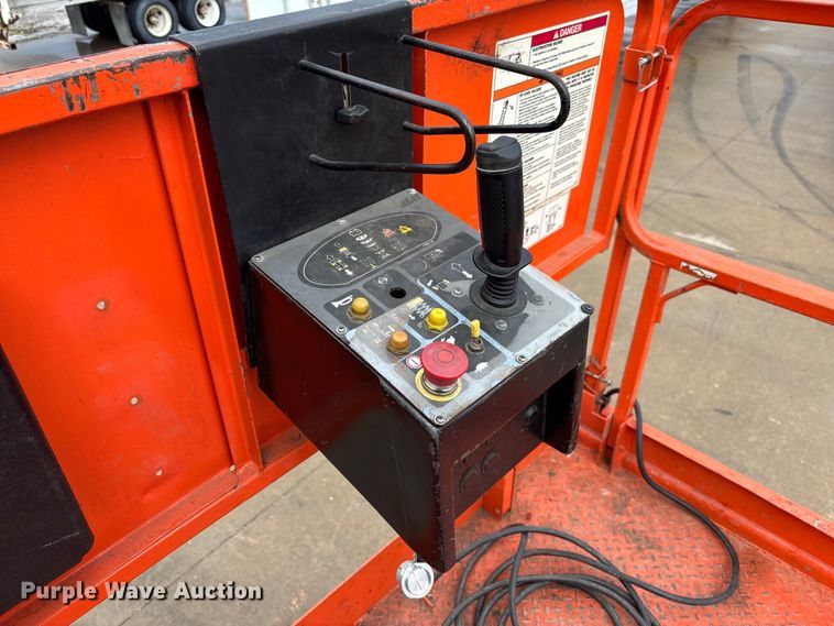 image for item FB3355 JLG 4069LE scissor lift