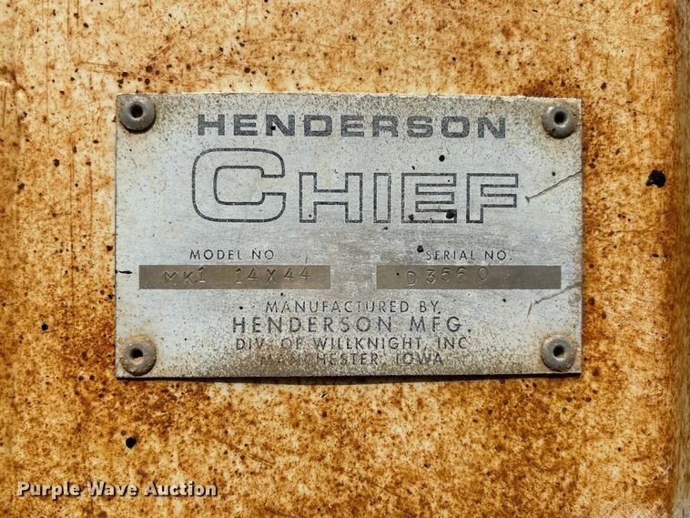 image for item FB3372 1983 Ford LNT8000 dump truck