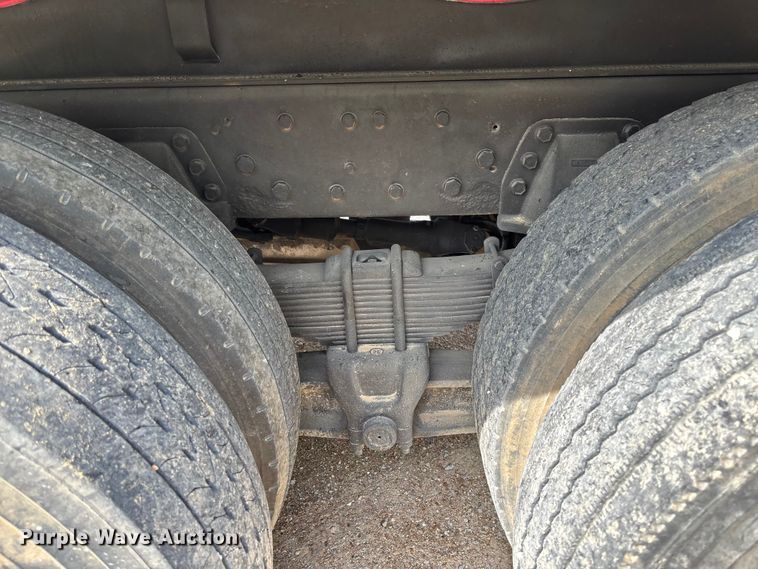 image for item FB3372 1983 Ford LNT8000 dump truck