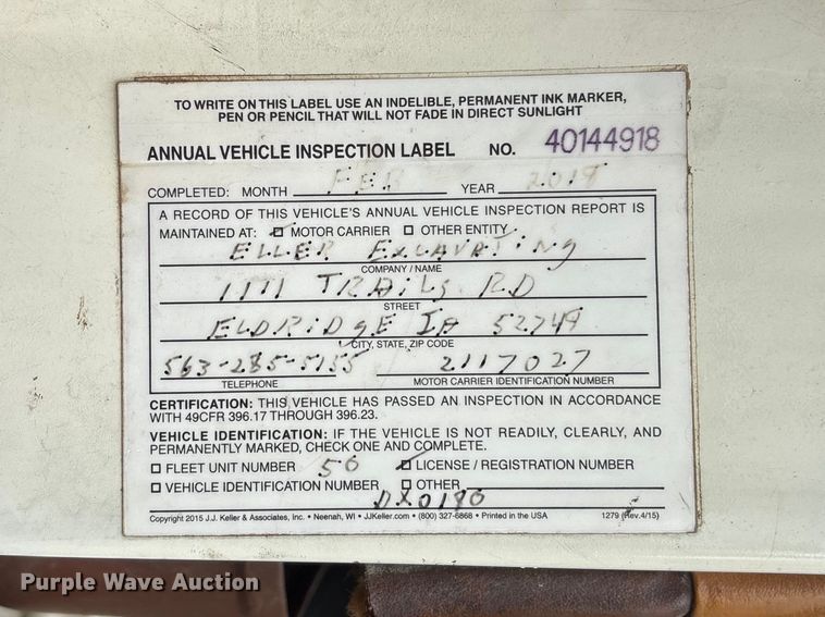 image for item FB3372 1983 Ford LNT8000 dump truck