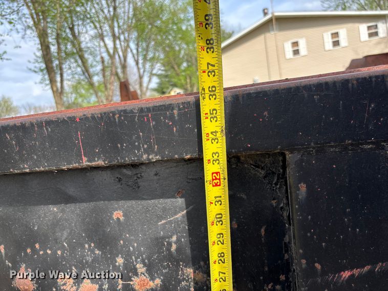 image for item FB3373 Davis dump bed