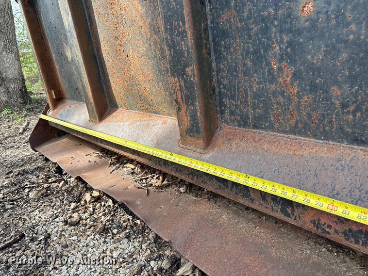 image for item FB3373 Davis dump bed