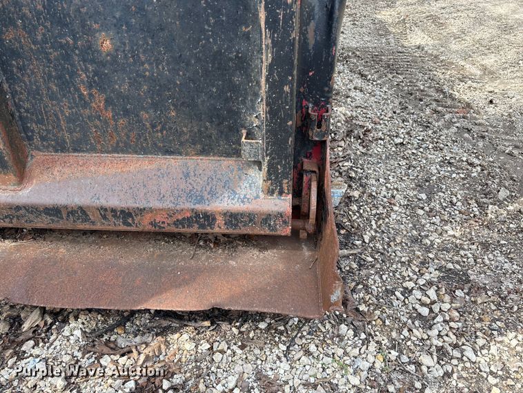 image for item FB3373 Davis dump bed