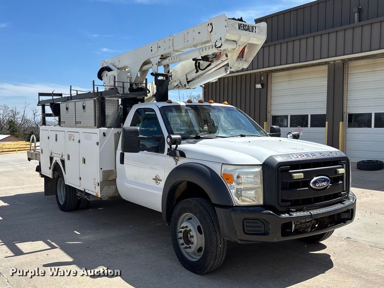 image for item FB3392 2011 Ford F550 bucket truck