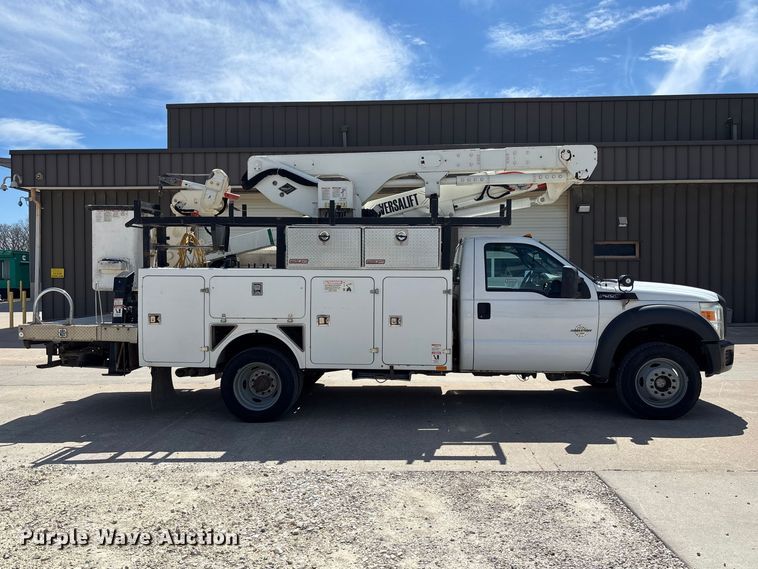 image for item FB3392 2011 Ford F550 bucket truck