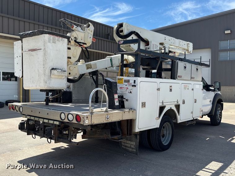 image for item FB3392 2011 Ford F550 bucket truck