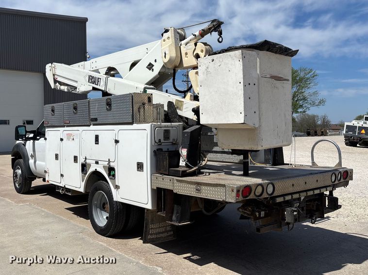 image for item FB3392 2011 Ford F550 bucket truck