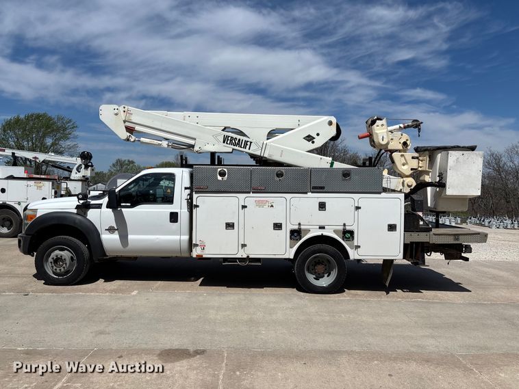 image for item FB3392 2011 Ford F550 bucket truck
