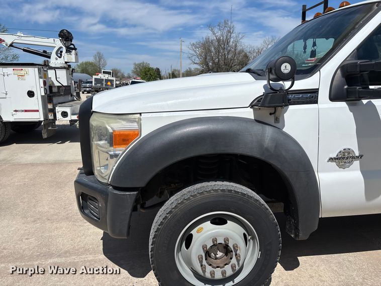 image for item FB3392 2011 Ford F550 bucket truck